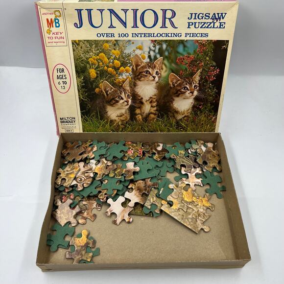Vintage Milton Bradley Junior Jigsaw Puzzle 100 Interlocking Pieces Kittens USED - Picture 2 of 5